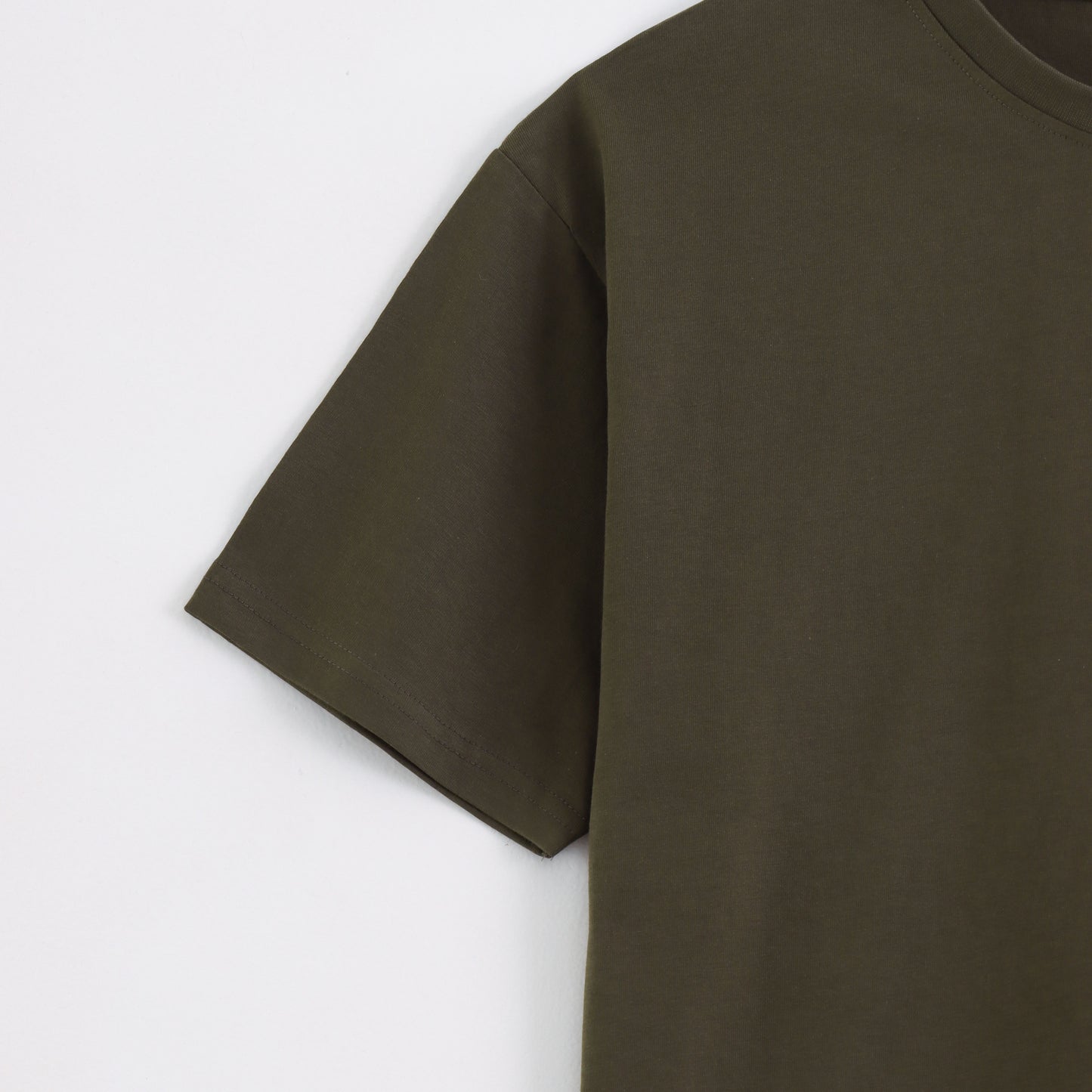 Classic Round Neck T-Shirt – Military Olive