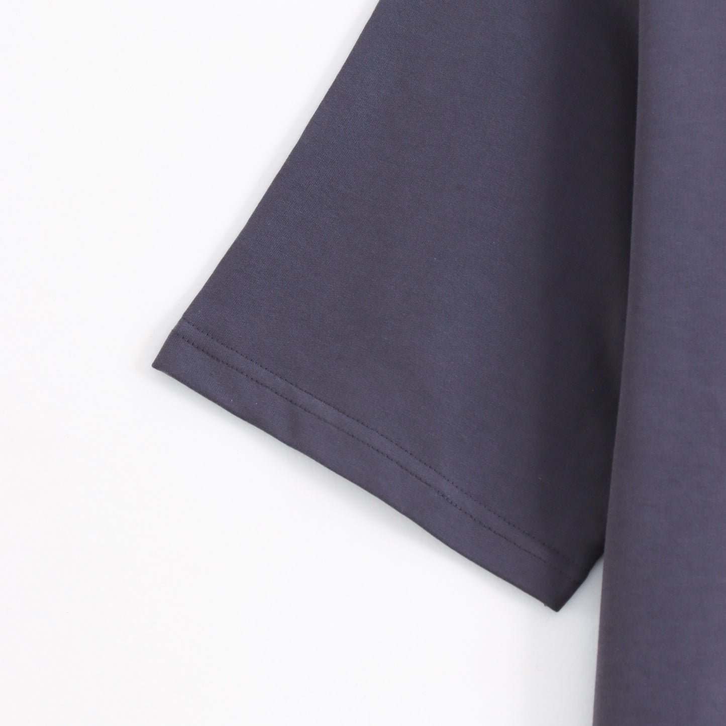 Classic Round Neck T-Shirt – Charcoal Grey